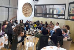מפגשים משותפים לנשים מובילות ערביות ויהודיות במתנס שיקאגו ברמת אשכול.צילום דוברות עיריית לוד