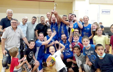 קבוצת “הפנס” זכתה באליפות ליגת הקהילות בכדורסל בלוד