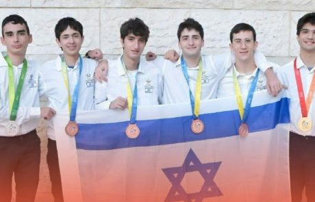 מייד-אין לוד בצ’יינה: תלמיד תיכון מדעים זכה במדליית כסף באולימפיאדה הבין-לאומית במתמטיקה