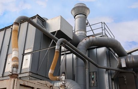 מכולות קירור להשכרה: פתרון מושלם לשמירה על טריות