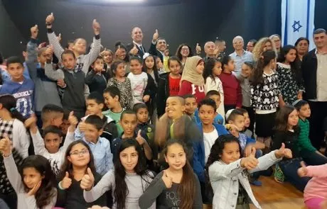 מחשב לכל ילד: 98 ילדים וילדות תושבי לוד זכו לקבל מחשב