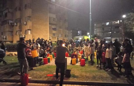 שכונה מדליקה: תושבי שכונת שרת חגגו את חג החנוכה עד הרגע האחרון