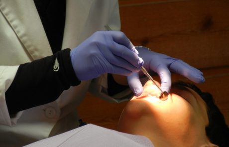 טיפולי שיניים בהרדמה מלאה – האם זה כדאי?