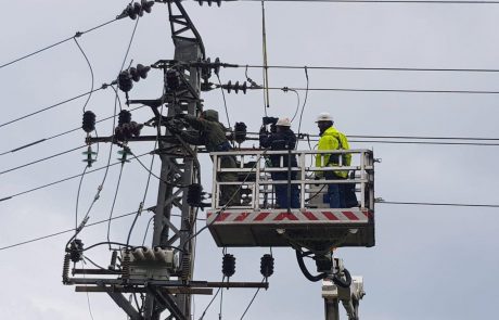 הפסקות חשמל: ראש העיר נפגש עם נציגי חברת חשמל ודרש – “דיי לניתוקים”