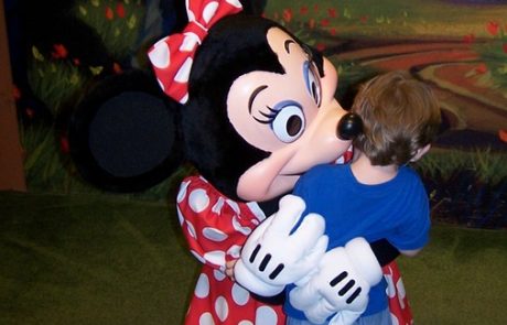 דעה:מה עושים כשמהתחפושת החמודה של מיני מאוס נשאר רק המיני?