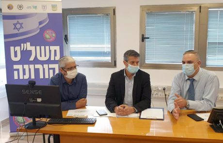 שר התקשורת יועז הנדל התארח במשל”ט הקורונה בלוד: “לראשי הרשויות יש חלק קריטי בהתמודדות”